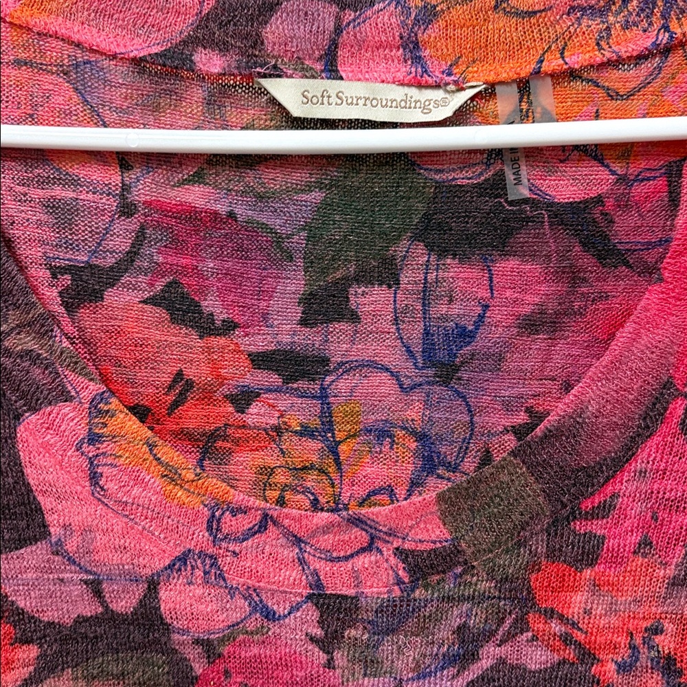 Soft surroundings floral tunic - Picture 6 of 6